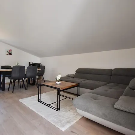 Holiday home House With Sea View And Bbq Grill