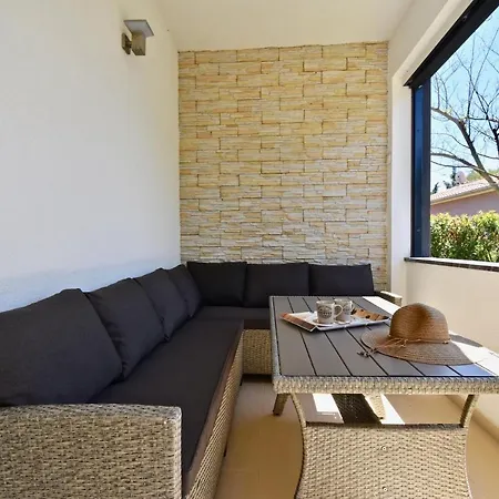 House With Sea View And Bbq Grill Holiday home *