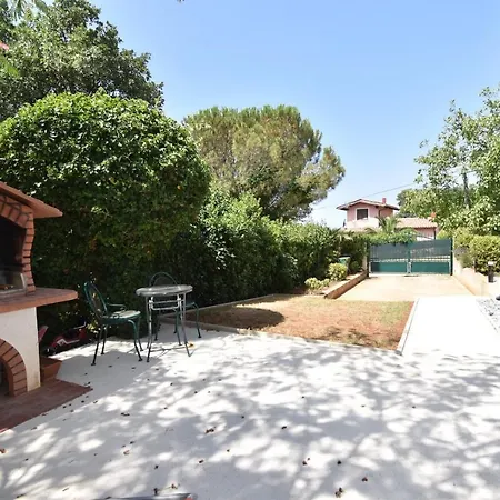 Holiday home House With Sea View And Bbq Grill Medulin
