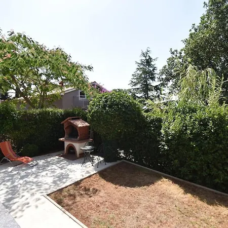 Holiday home House With Sea View And Bbq Grill